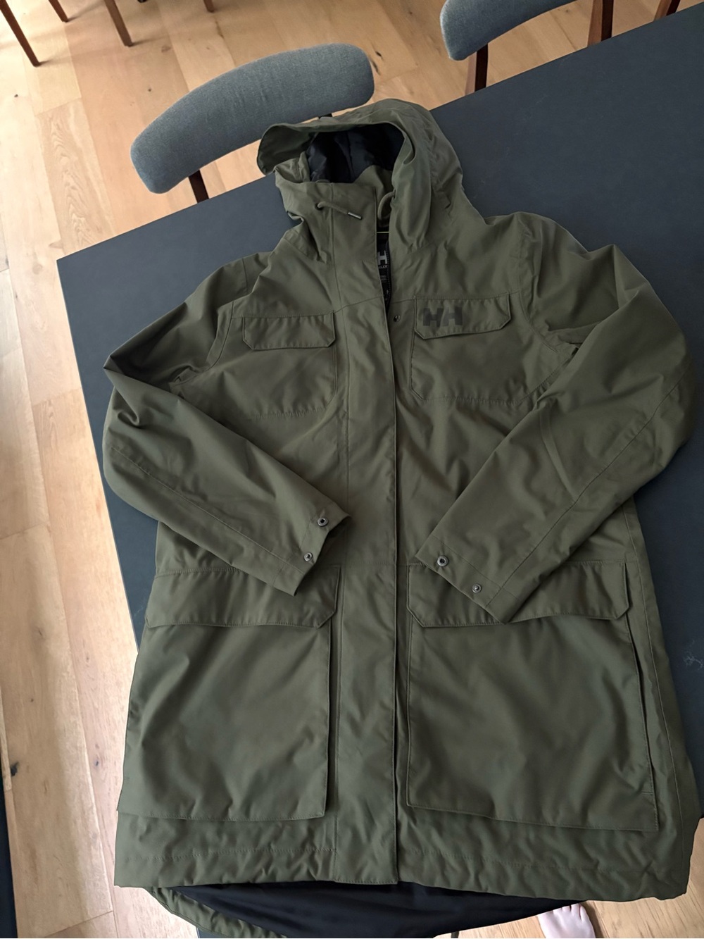 Helly Hansen Olive Green Rain Parka with Hood Medium